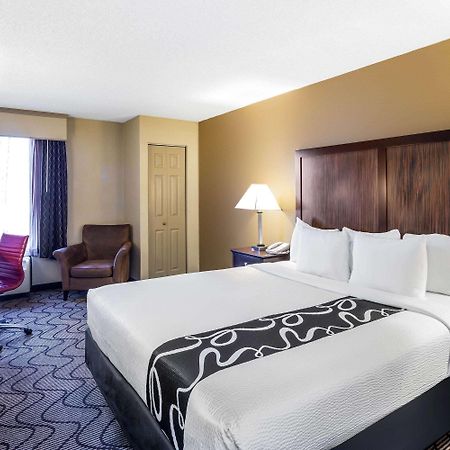 Oakland Airport Arena Hotel Exterior foto